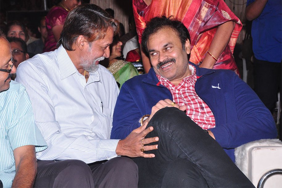 Dil-Deewana-Audio-Launch-by-Kapil-Dev